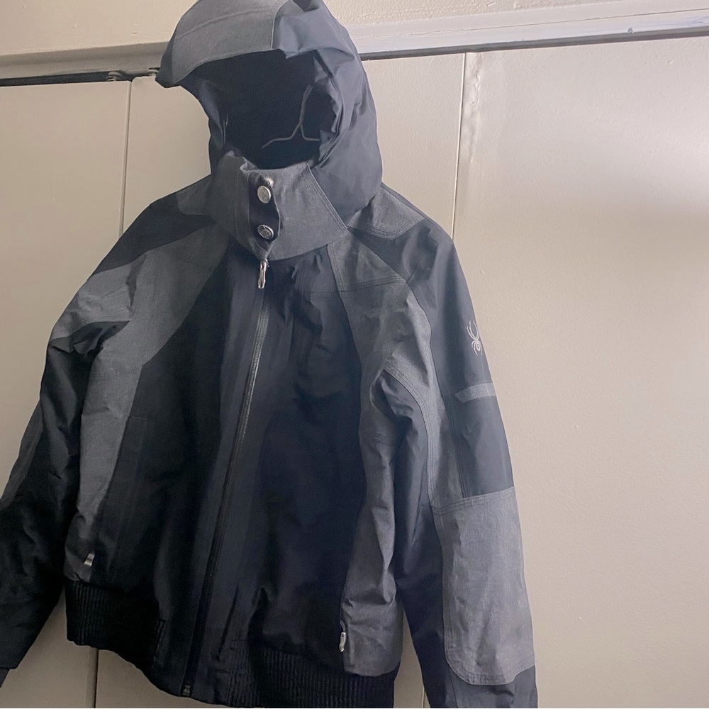 Gore-Tex spyder Jacket size 8  reposting it was a little small